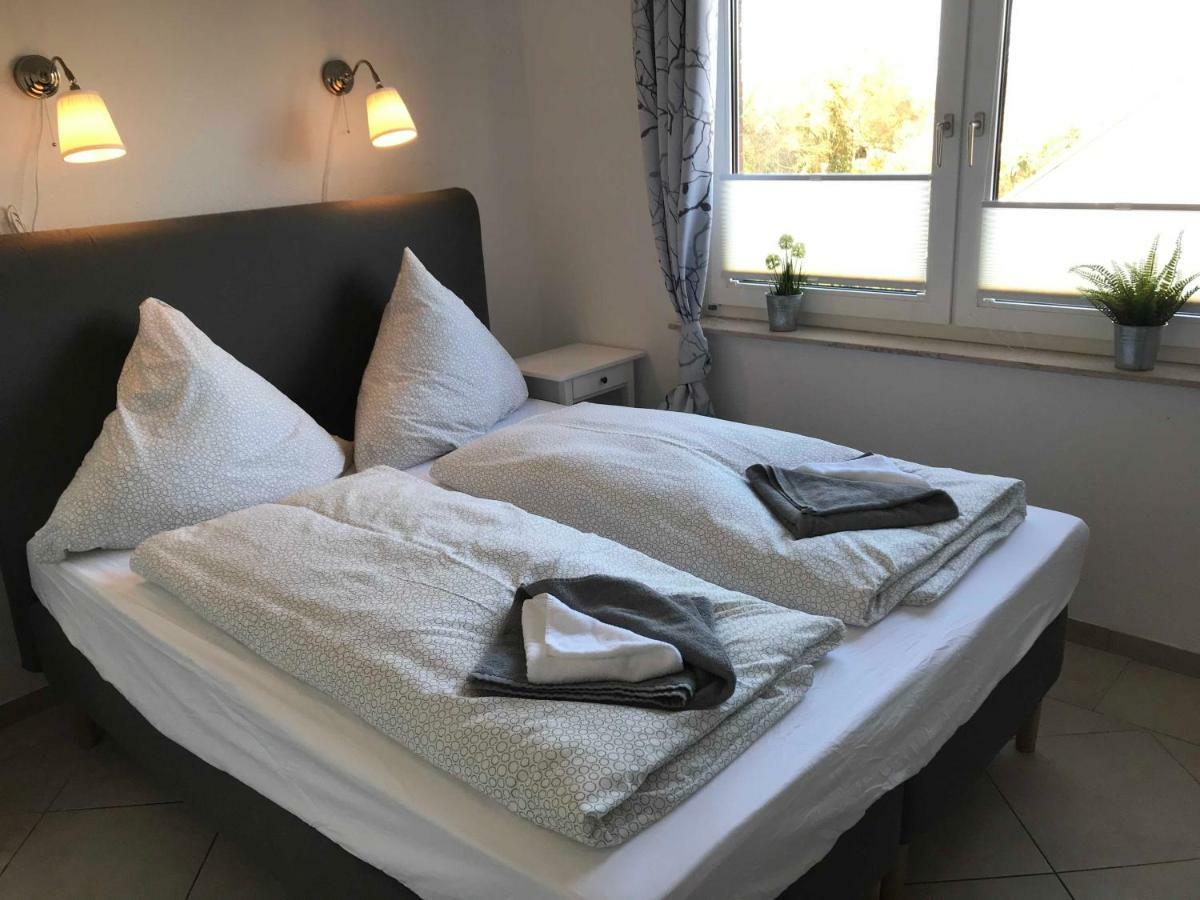 Appartement Wohnen Am Wanderweg à Aurich Extérieur photo