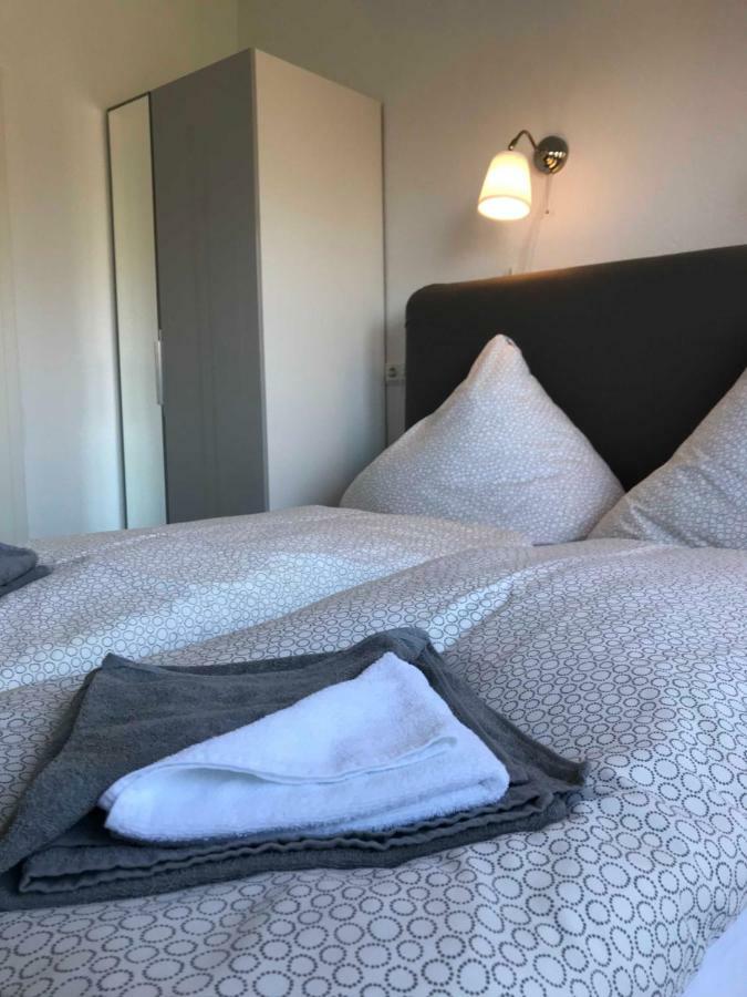 Appartement Wohnen Am Wanderweg à Aurich Extérieur photo
